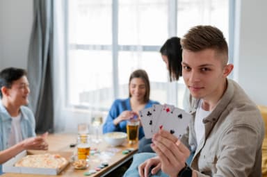  How Real Teen Patti Gold Enhances Social Gaming Experiences
